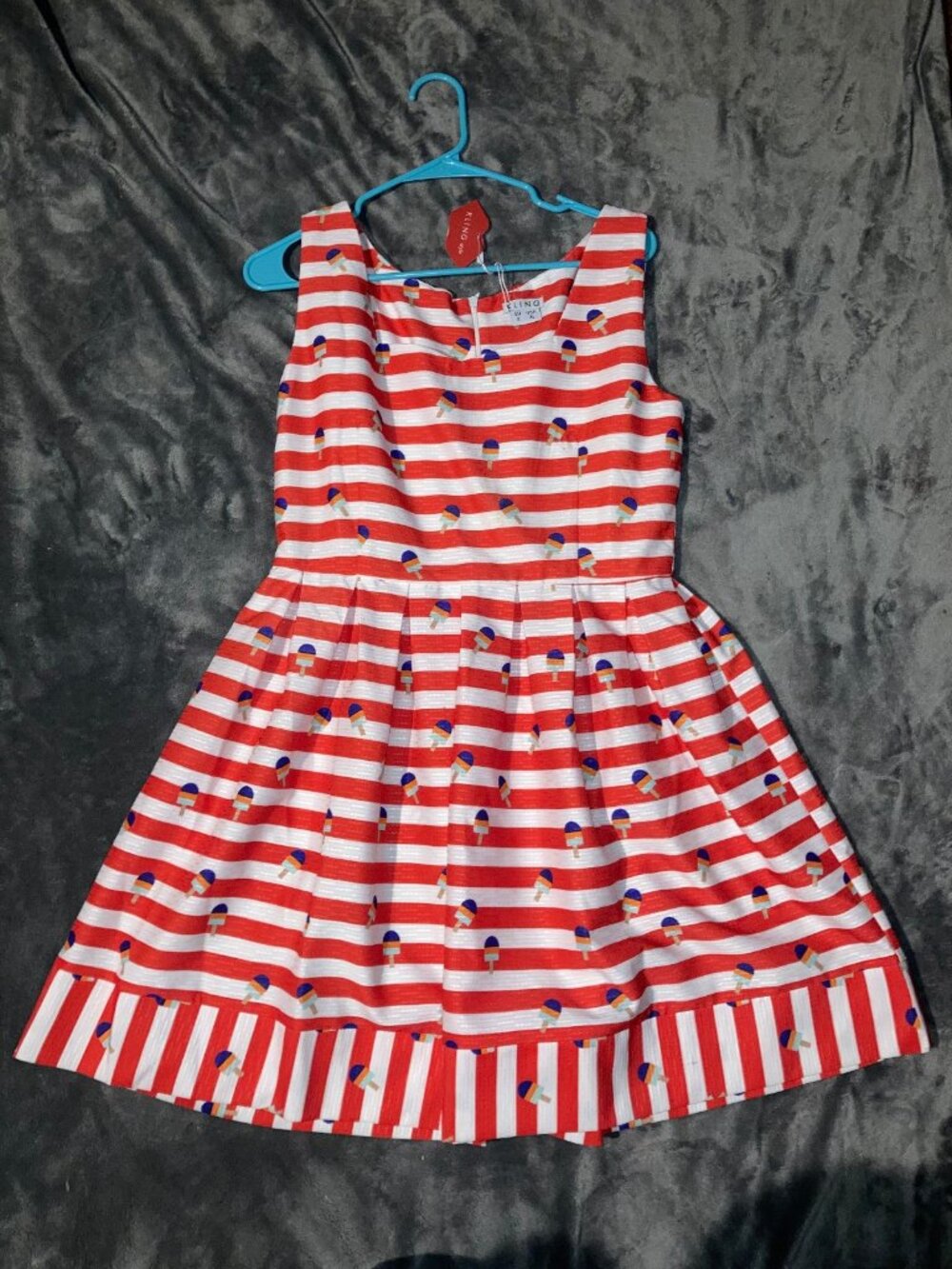 Kling Styles Red White Stripes with Icecream XL